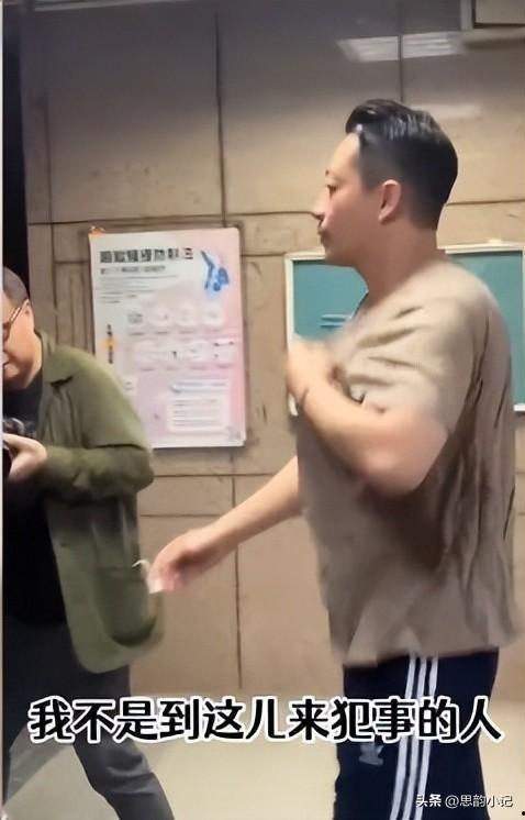 汪小菲被爆料嗑药视频,真相与争议 第3张 汪小菲被爆料嗑药视频,真相与争议 第3张